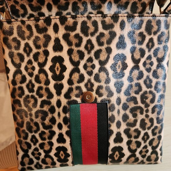 Soulfina Collection Bags Nwt Absolutely Animal Print Cross